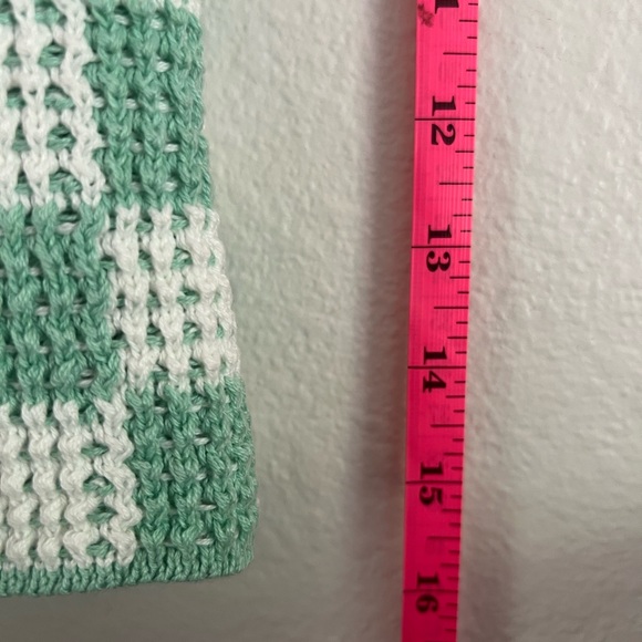 BaeVely Green & White Checkered Knit Shorts - Picture 4 of 4